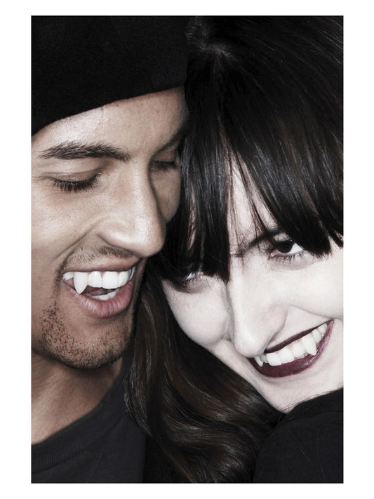 Scarecrow Deluxe Classic Vampire Fangs White